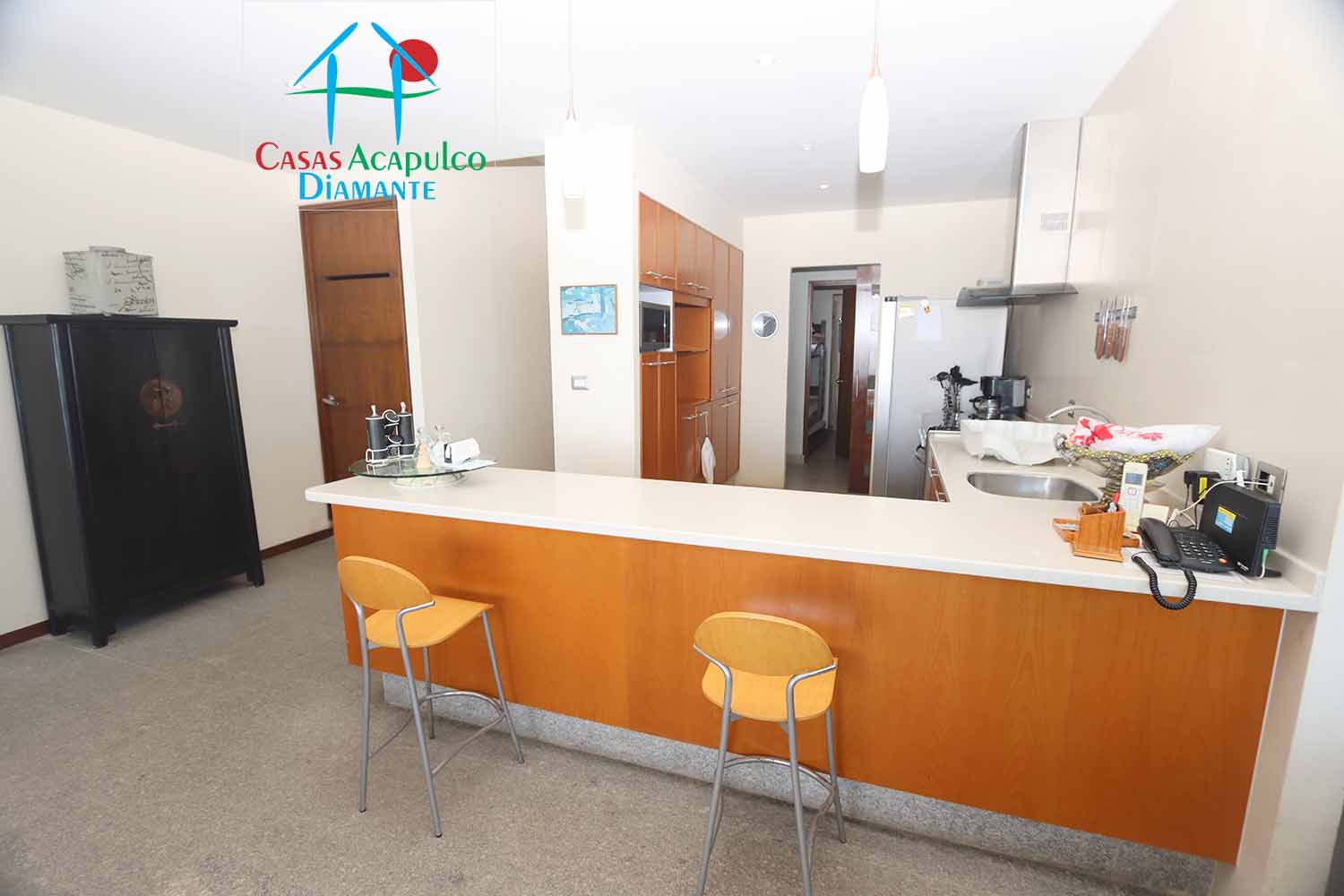 Ocean Front 604 - Cocina antes de Otis 1